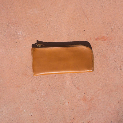 Nubuck Zip Curve Wallet