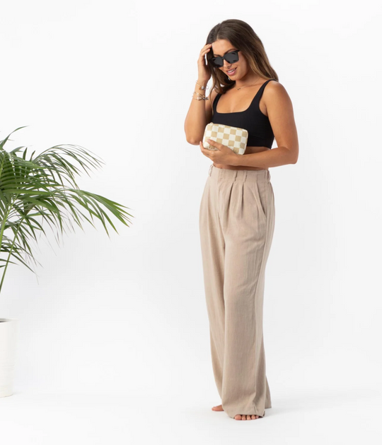 Dune Checkmate Pouches – Passport Habits