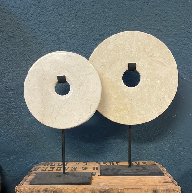 The Marble Disc on Stand - White