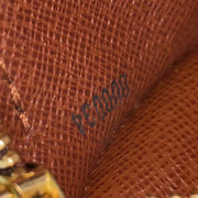 LV Mono Papillion 26
